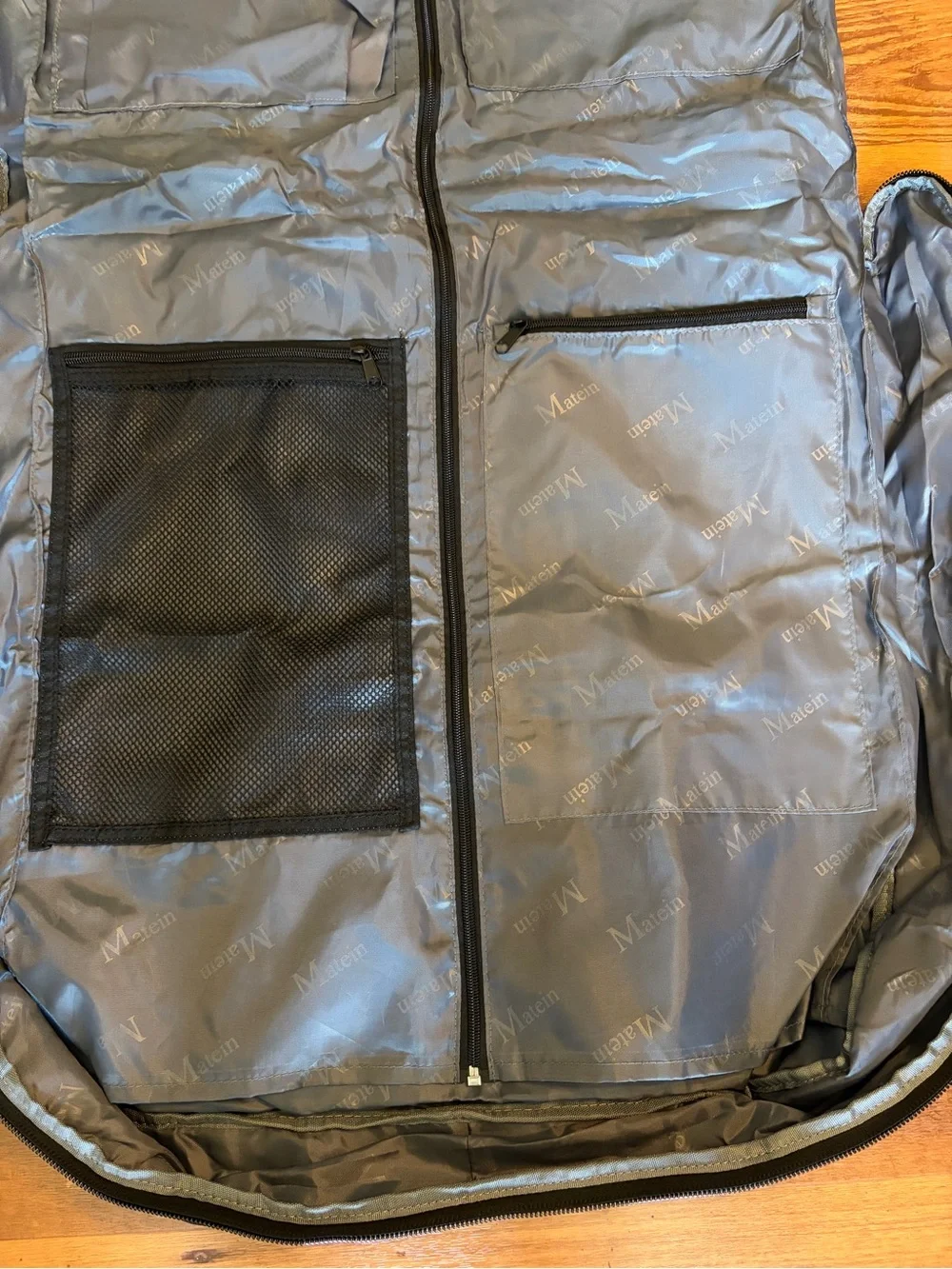 MATEIN Garment Bag For Travel- Large Foldable Suit Luggage EUC